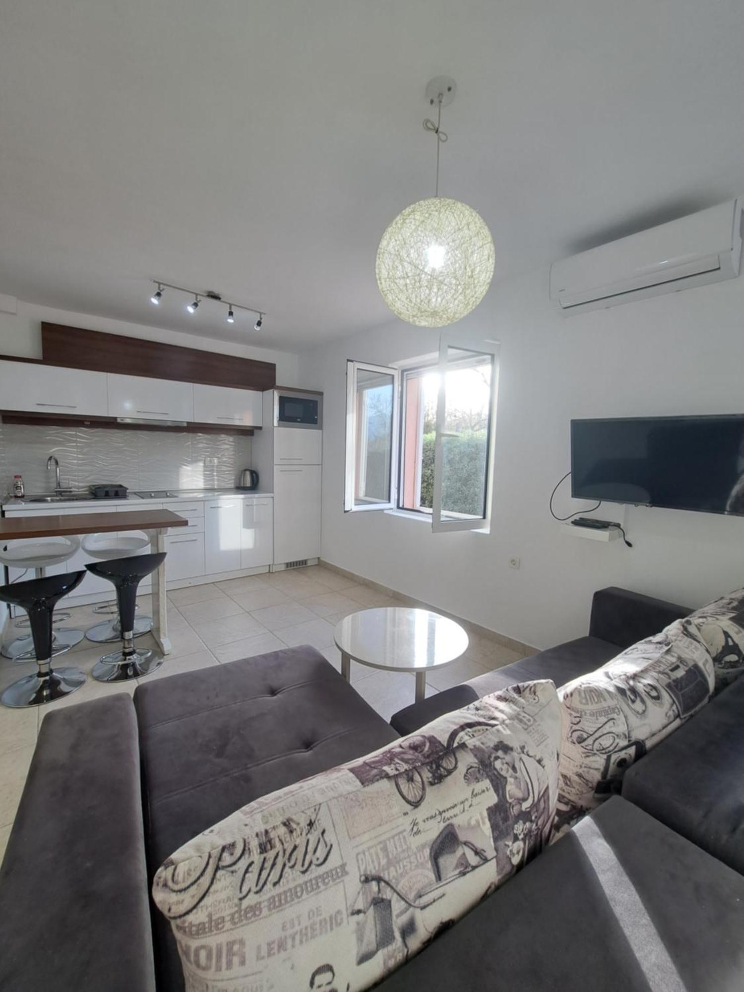 Paunovic Apartments Tivat Kültér fotó