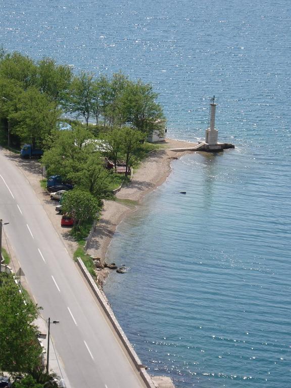 Paunovic Apartments Tivat Kültér fotó